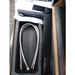 Смеситель для раковины Kaiser Elite высокий излив, черный (01111-2)