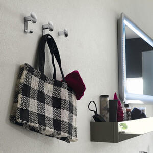 Крючок Inda One хром (AV120ACR)