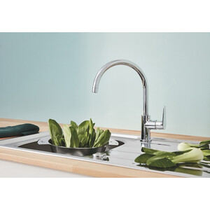 Смеситель для кухни Grohe BauCurve (31536001)