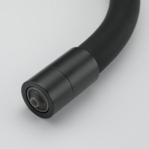 Смеситель для кухни Gappo G4398-36 с подключением фильтра, черный (6959477656125)