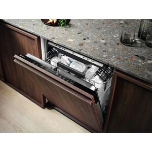 Встраиваемая посудомоечная машина Electrolux EEG69405L