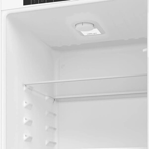 Встраиваемый холодильник Indesit IBH 20