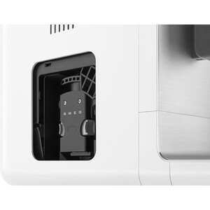 Кофемашина автоматическая Smeg BCC13WHMEU