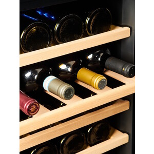 Винный шкаф Vinosafe VSF28AM