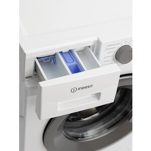 Стиральная машина Indesit ILS3 61291 S