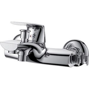 Смеситель для ванны D&K Rhein-Feuerbach с душем, хром (DA1283201)