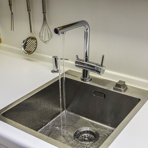 Смеситель для кухни Omoikiri Nagano C с подключением к фильтру, хром (4994146)