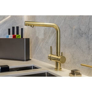 Смеситель для кухни Omoikiri Nagano LG с подключением к фильтру, светлое золото (4994178)