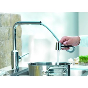 Смеситель для кухни Kludi L-ine с выдвижным изливом (428210577)